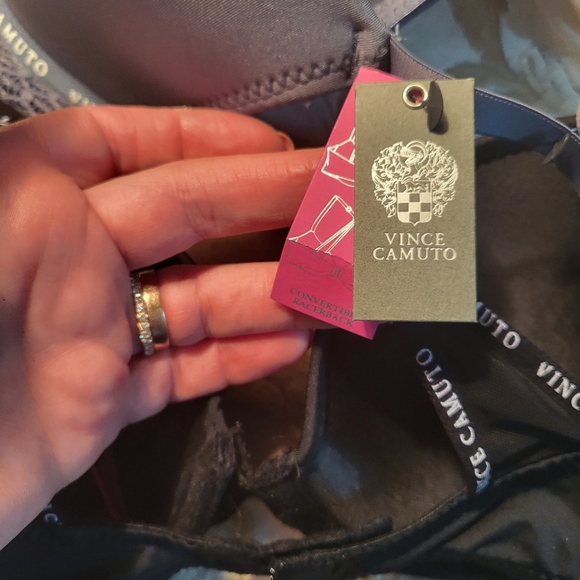 Vince Camuto 2 34C bras black and gray New - Picture 5 of 6